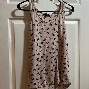 Pink Bird Tank 🌸